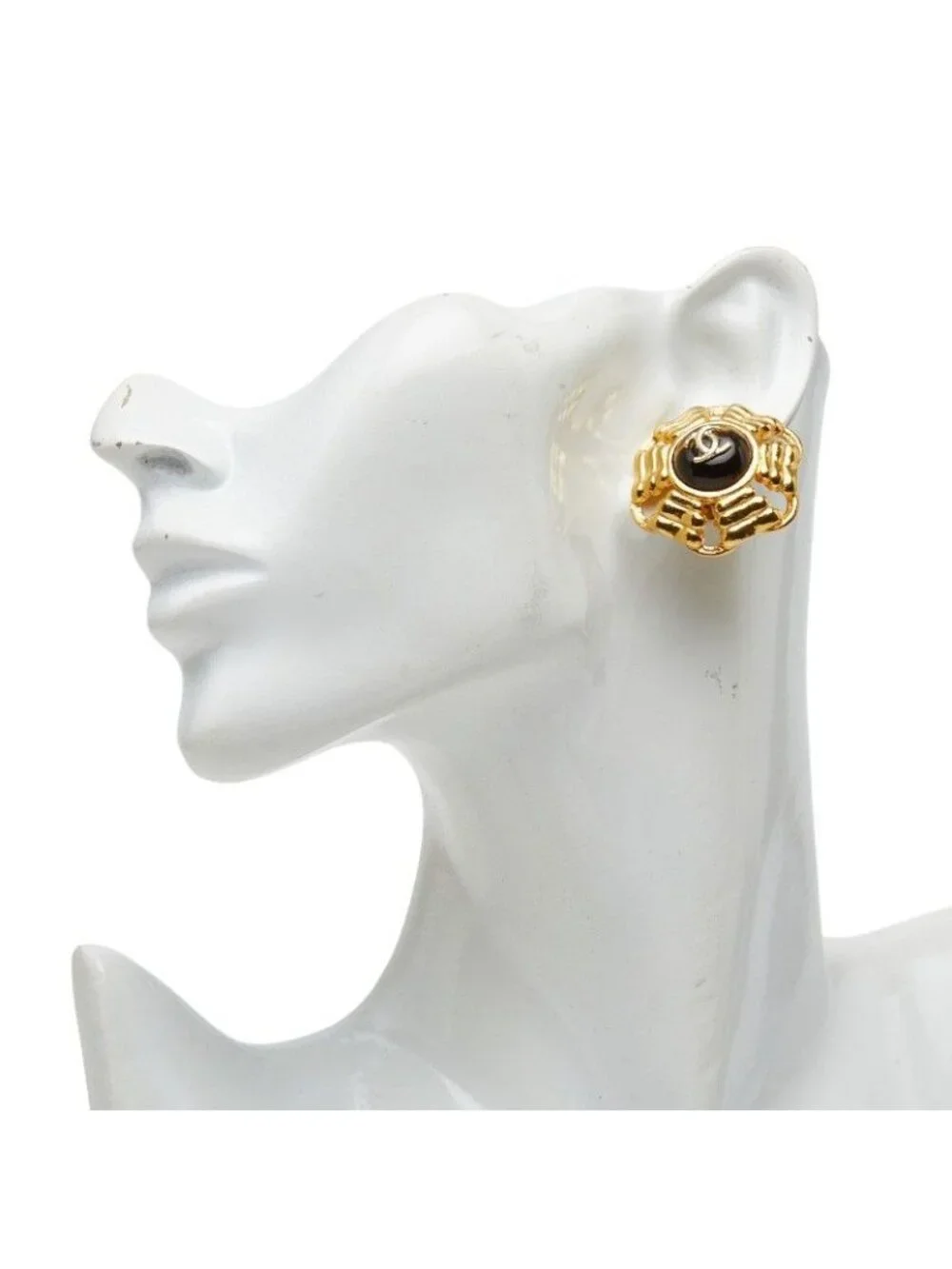 Chanel CC Logo Earrings Gold Plated Tiger